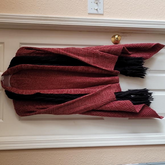 Rustic Waterfall Cardigan Sweater - Picture 8 of 11